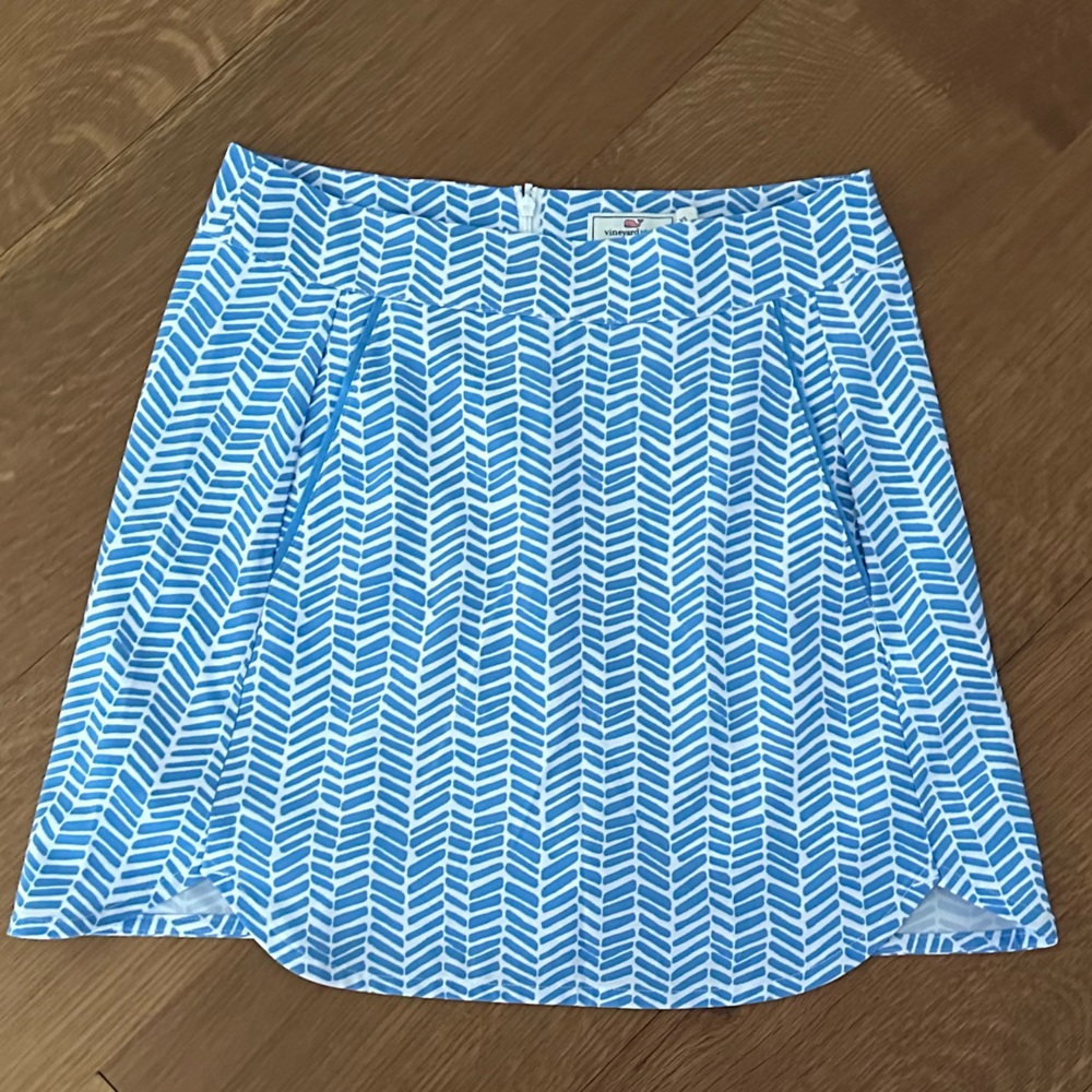 NWOT Vineyard Vines Performance printed athletic skort skirt chevron size xs